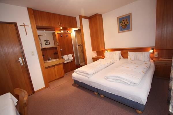 Haus Meixner Matrei in Osttirol Habitación foto